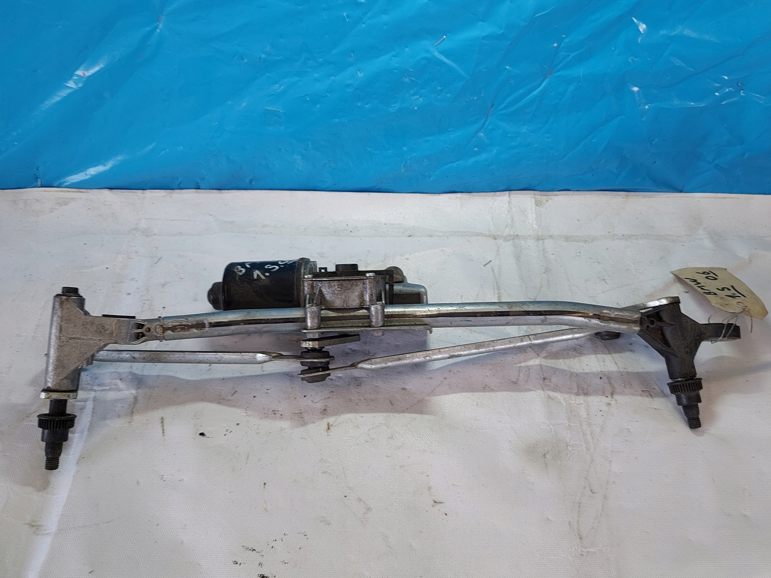Wischergestänge BMW 1 E87 715778904 vorne