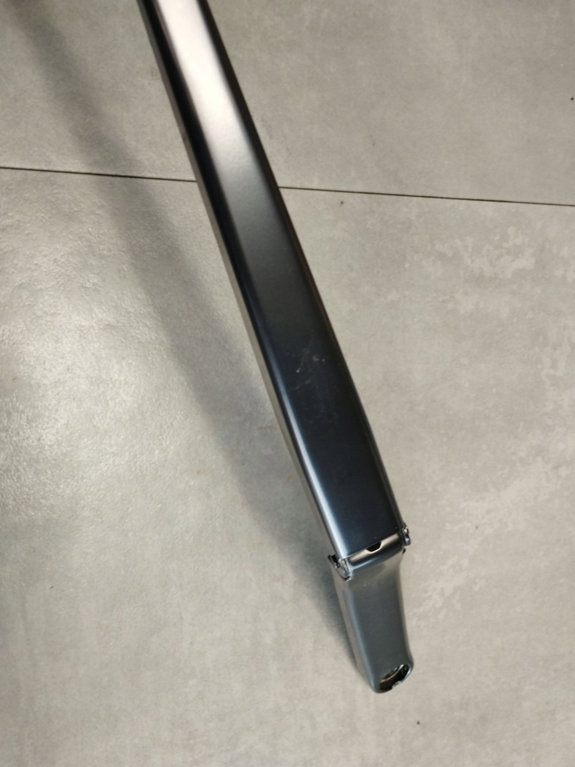 Cupra Formentor wiper arm windows left 5FG955409A