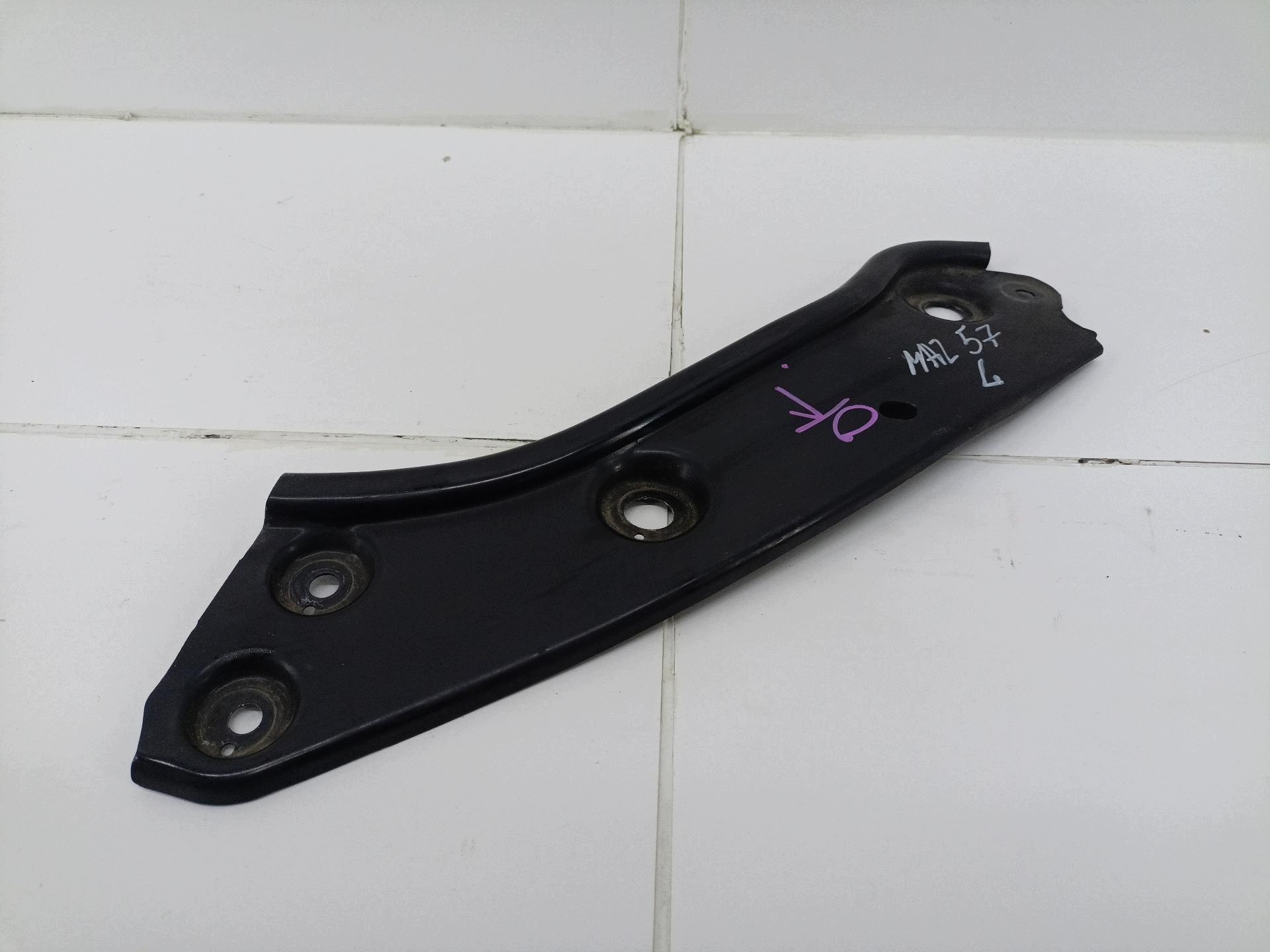holder lights left side Volkswagen Touran 2nd facelift 2011