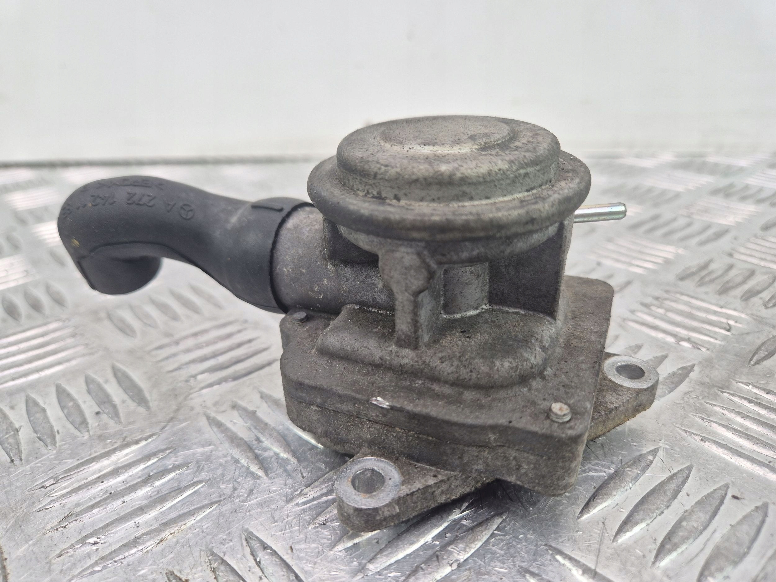 Mercedes E350 W212 3.5 AGR-Ventil A2721421183 M272.977