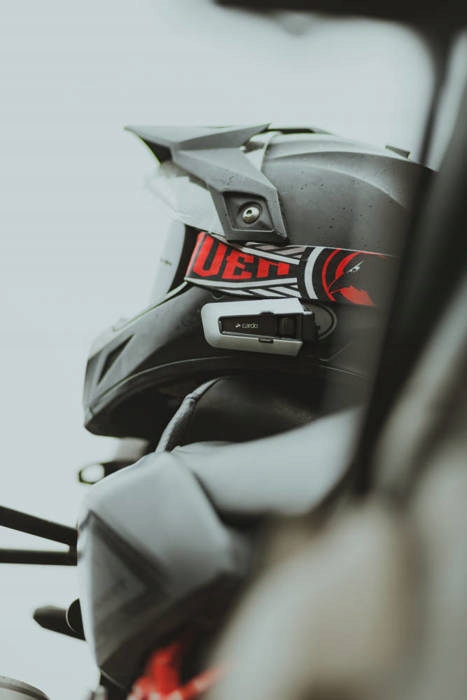 Interkom motocyklowy CARDO Packtalk Custom Maksymalny zasięg 8000 m