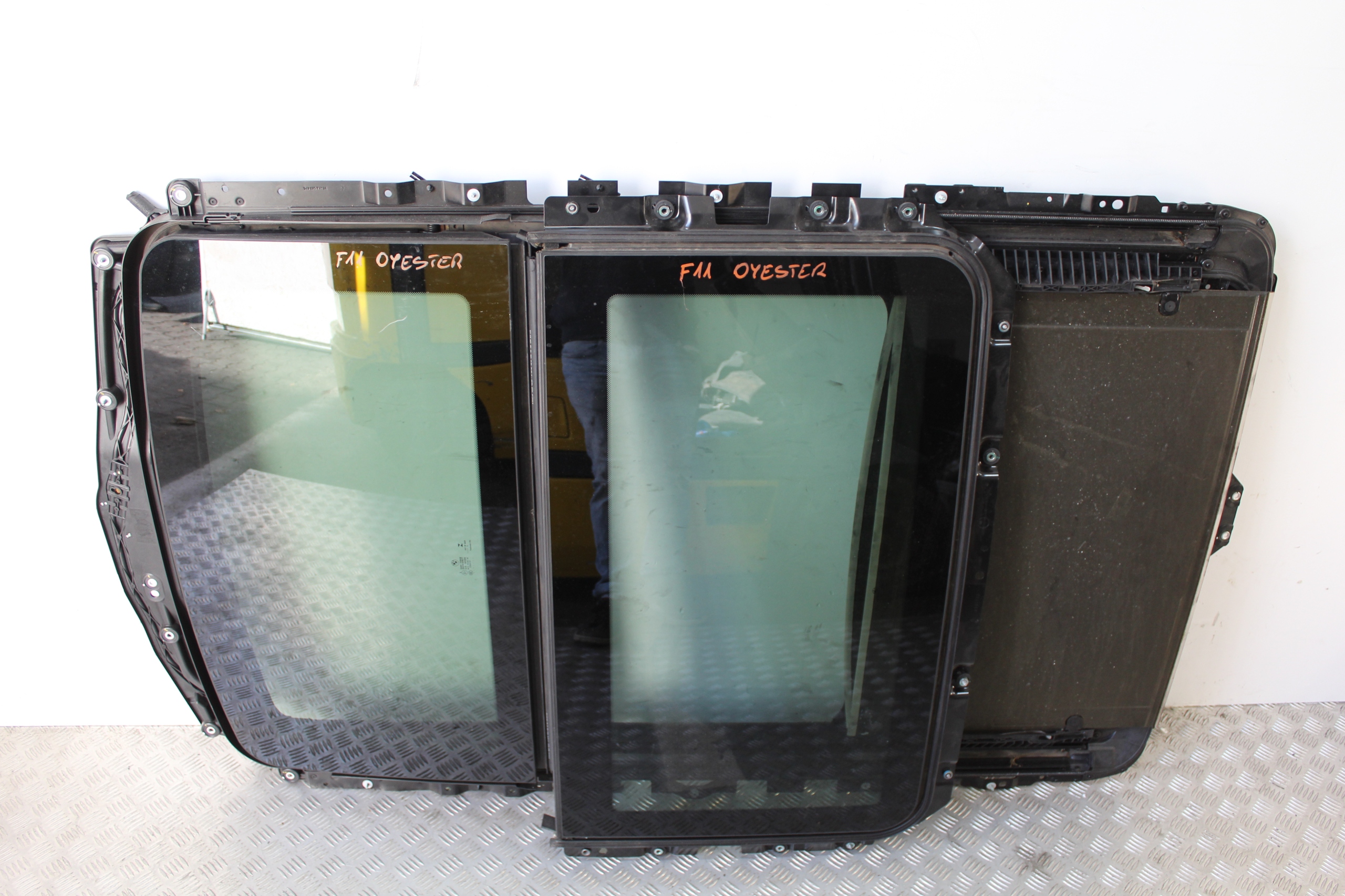 Панорамное стекло крыши BMW 5 F10 F11 LIFT