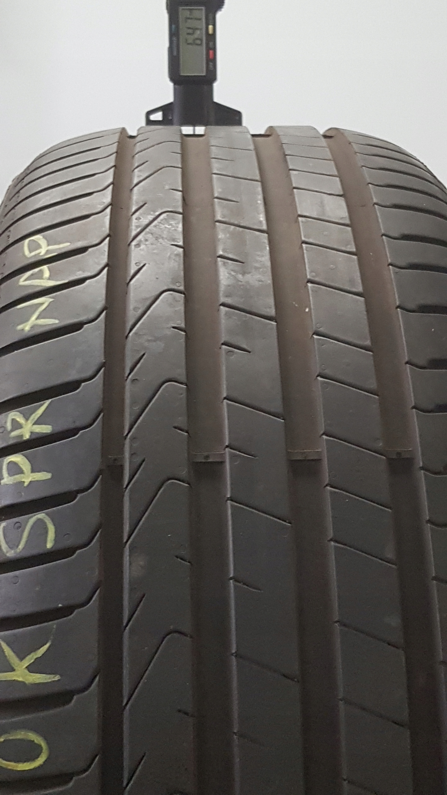 PIRELLI SCORPION ELE=T 255 / 50R19 255/50/19 Дж.