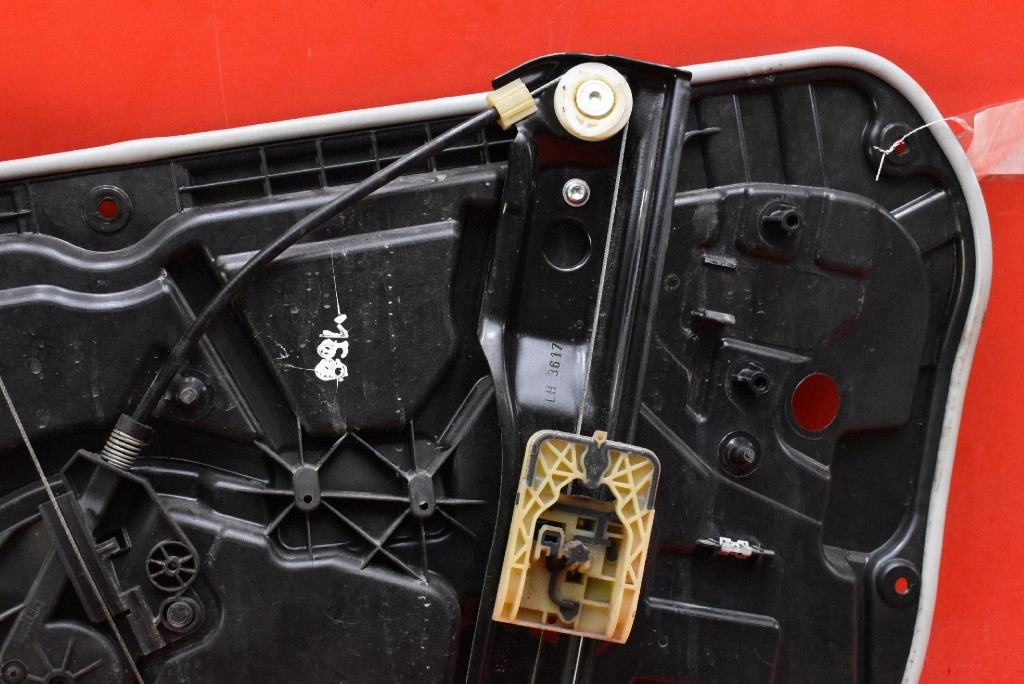 window regulator left front EU 31276215 VOLVO V40 2 II 5D HB LIFT 16-20