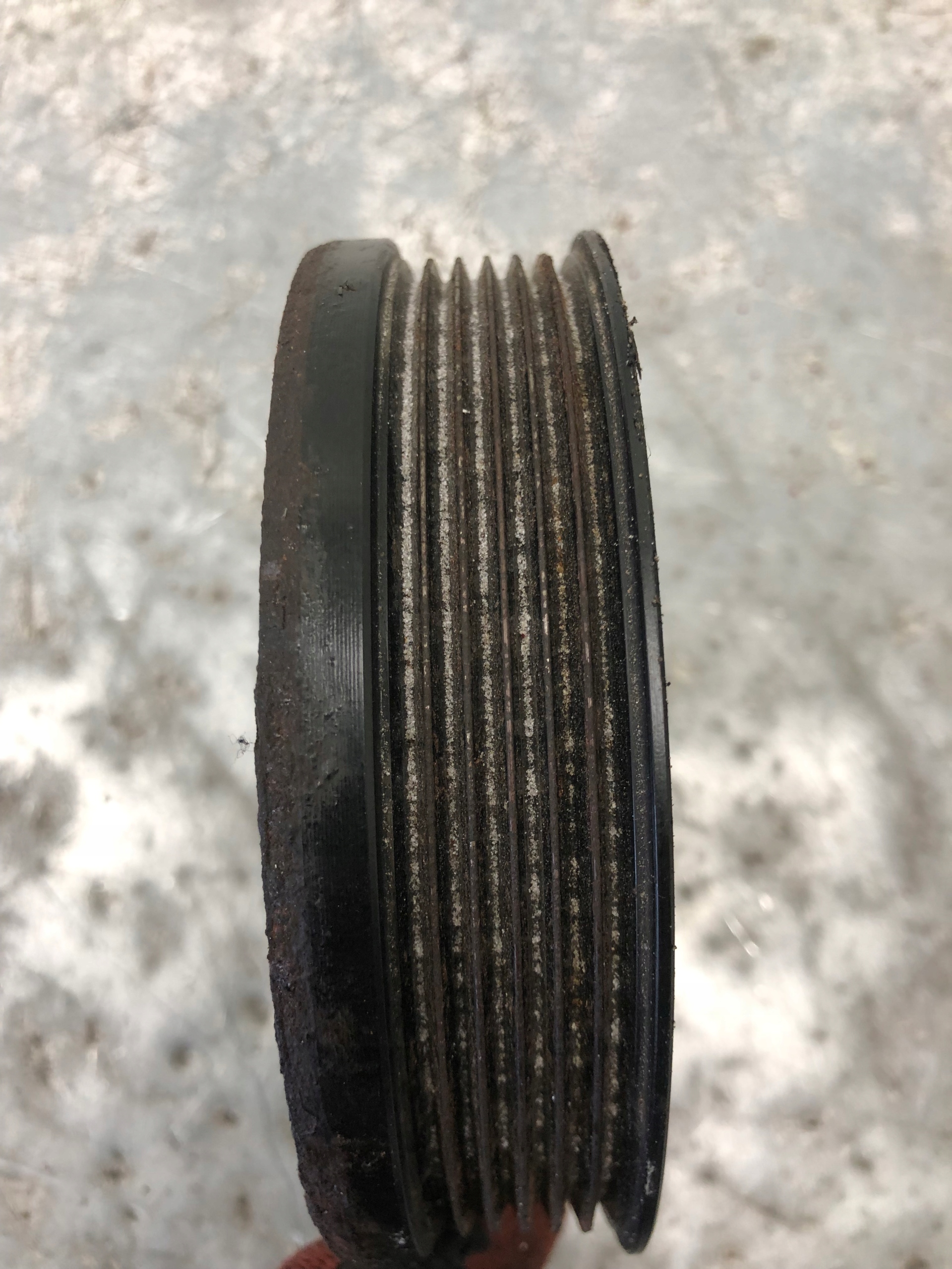 pulley VW SKODA AUDI 1.4 TSI CZC 04E105243E
