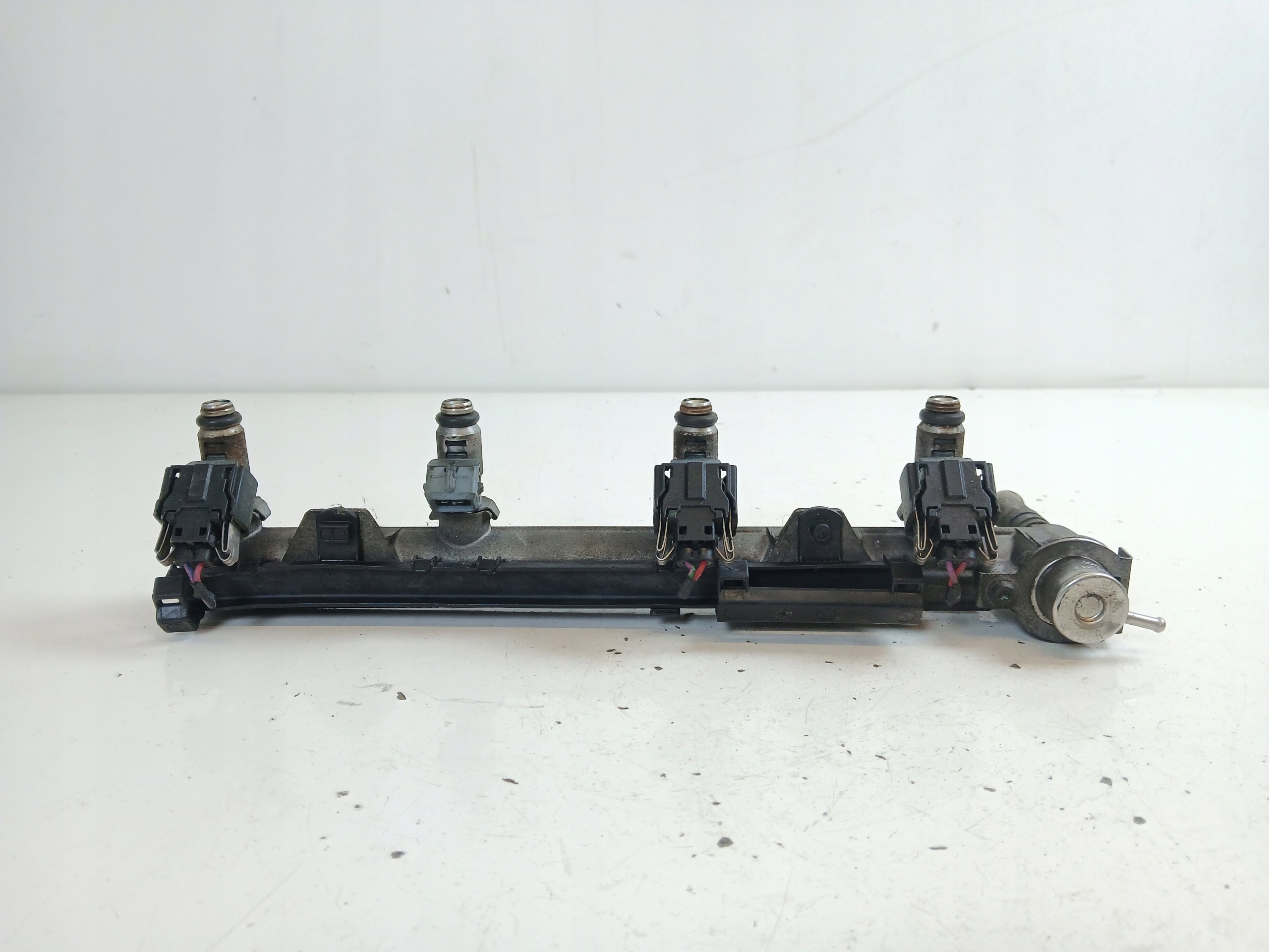 VW GOLF IV BORA SEAT LEON et 1.4 Rampe injection 036031C