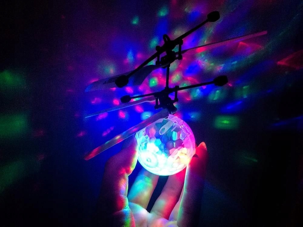 

Latająca Kula Robot Disco Świeci Sterowana Ręką