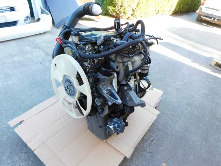 complete engine Mercedes Sprinter 906 2.2 CDI OM646 BDB original