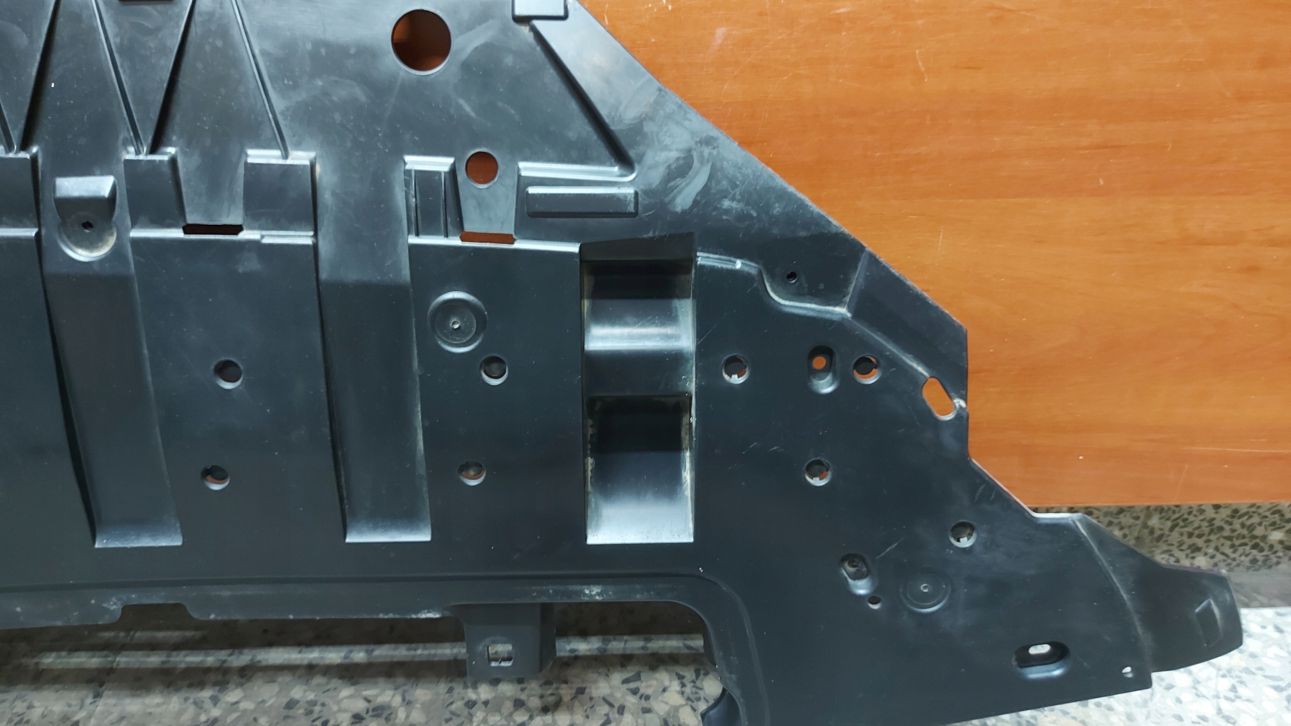 ABSORBER cover below bumper VOLVO XC60 II 21- LIFT