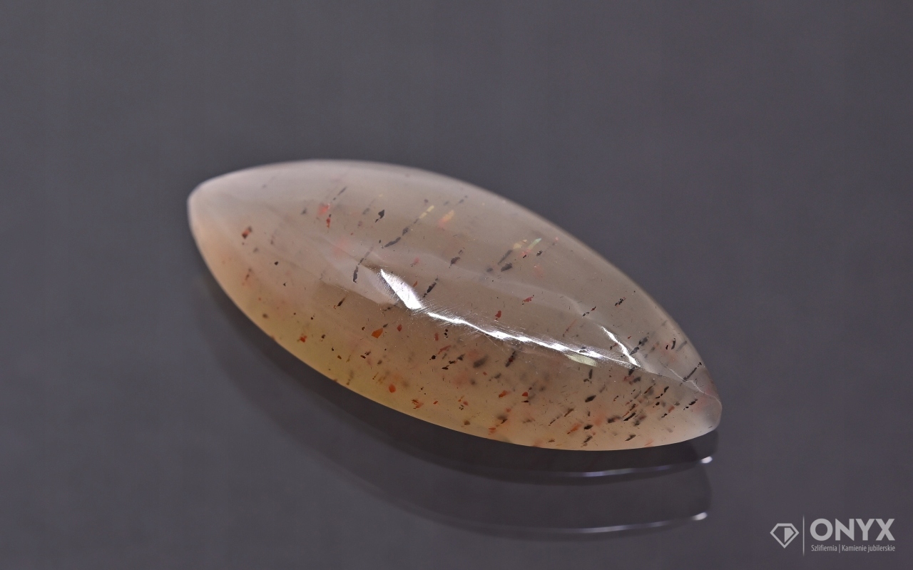 Solární kámen kabošon markýza 28,5x13 mm