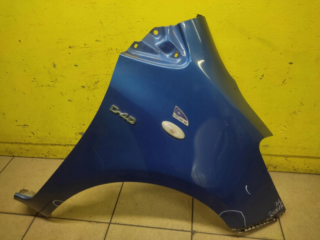 TOYOTA YARIS II fender right front