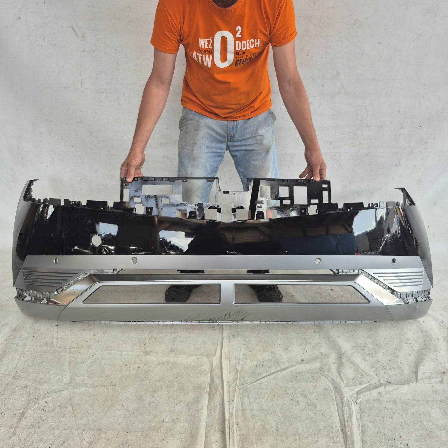 HYUNDAI IONIQ 5 21-24 bumper front front PDC