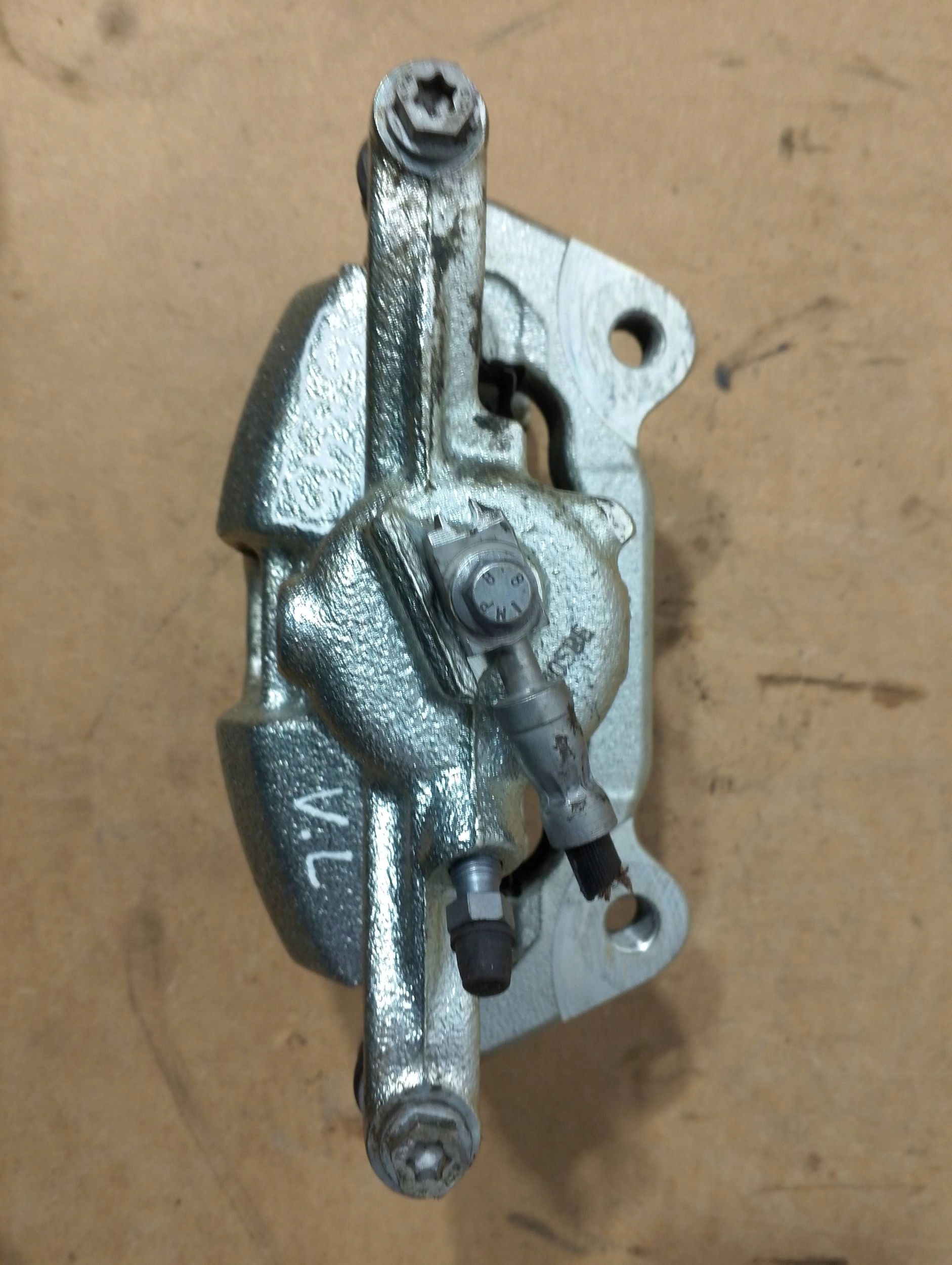 Volkswagen Golf VIII caliper brake front left 7L766C (B345)