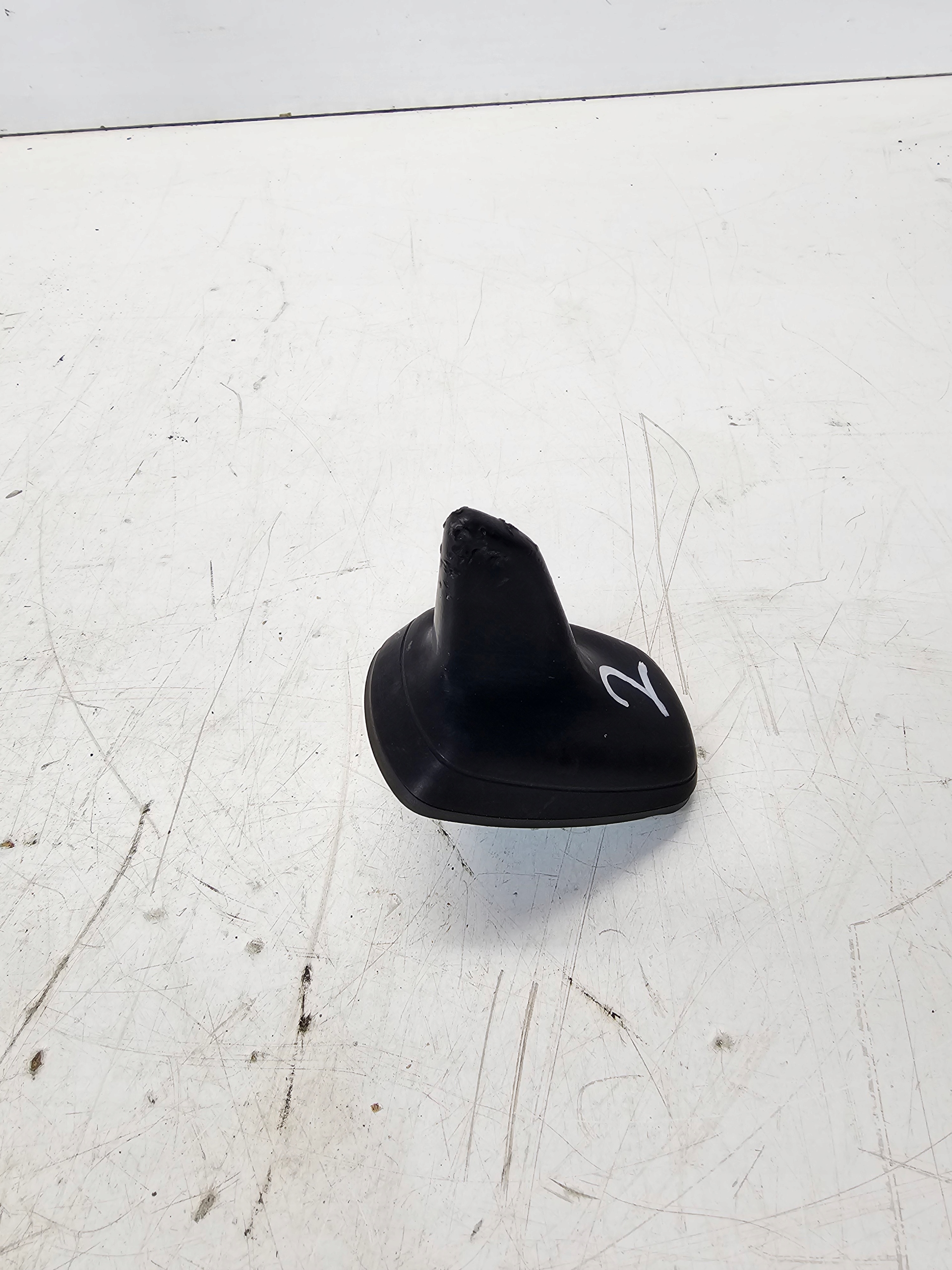 Antenne LOTKA REKIN AUDI A3 8V 8V0035503AC MAT **2**