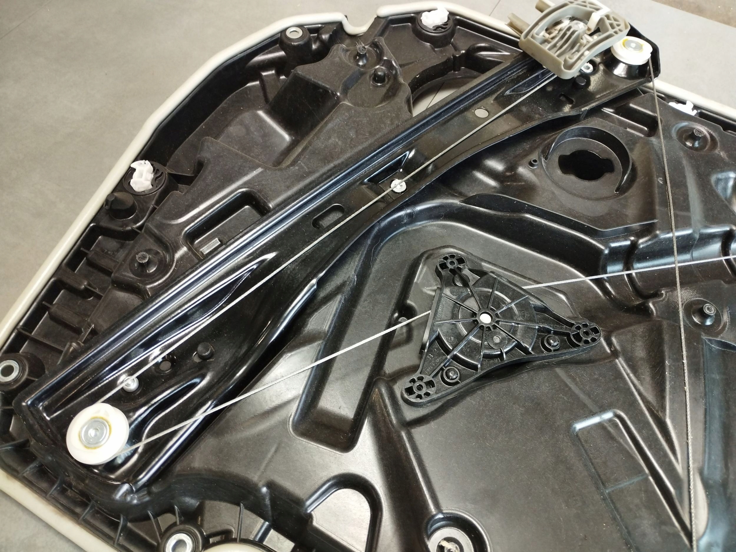 BMW X4M F98 mechanism windows left front