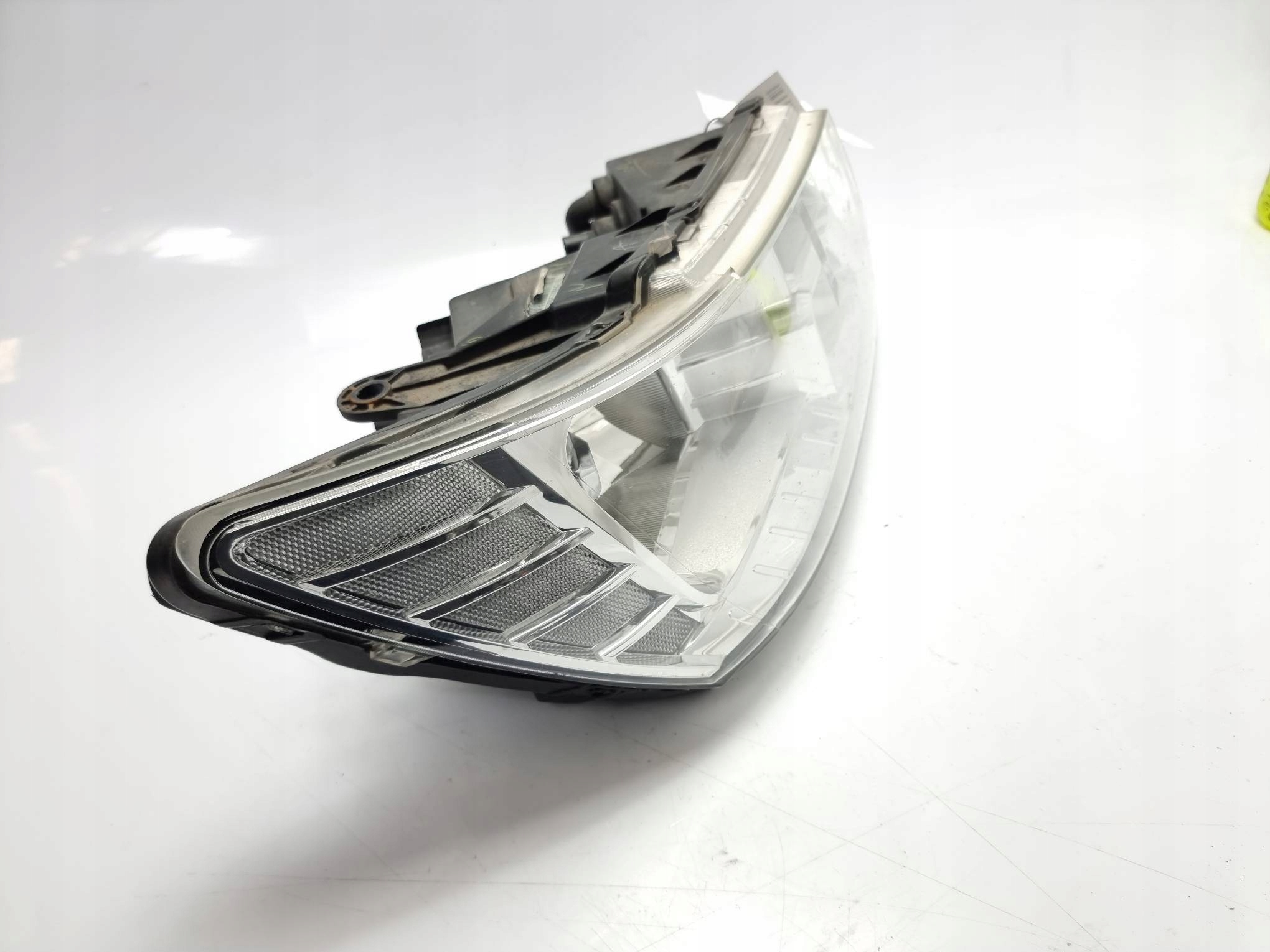 light right front EU FIAT FREEMONT