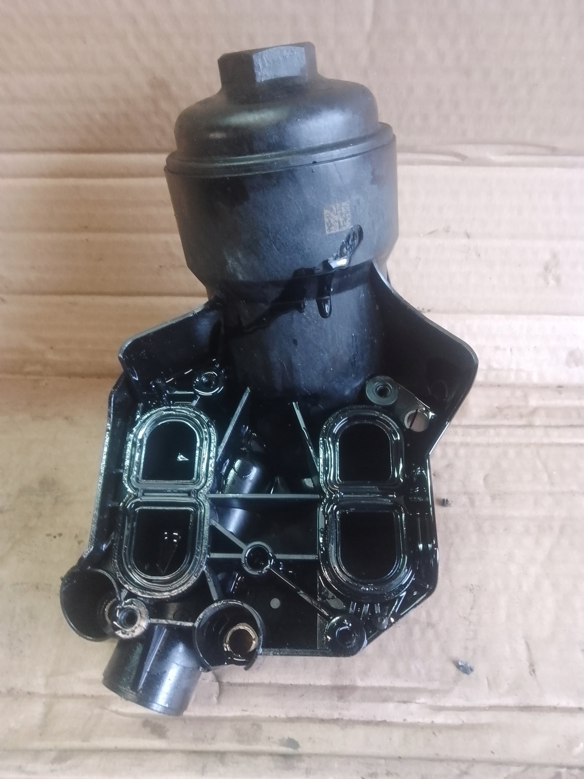 oil filter holder AUDI A6 C8 2.0TDI