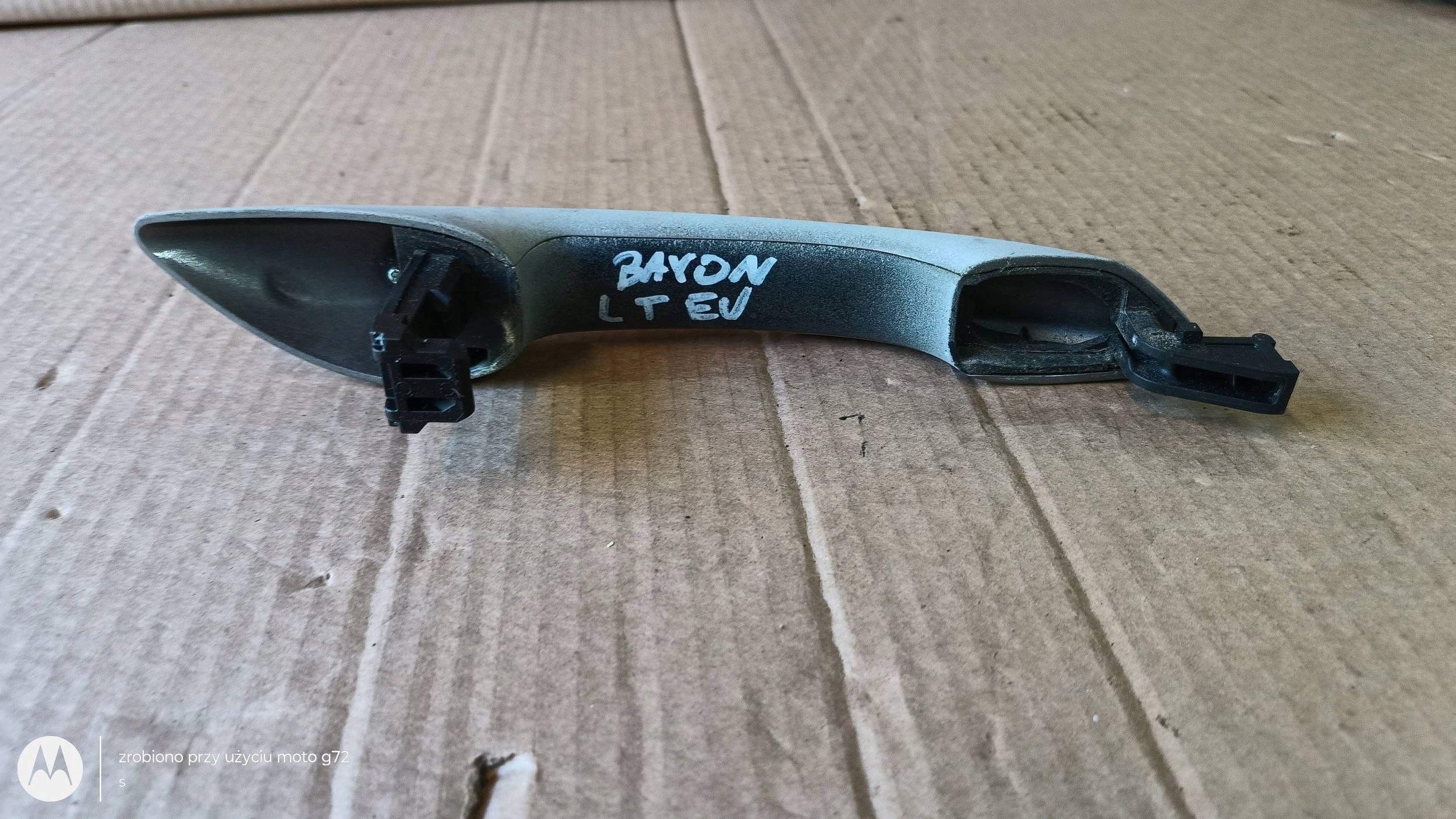 BAYON 22R handle exterior left rear left rear part