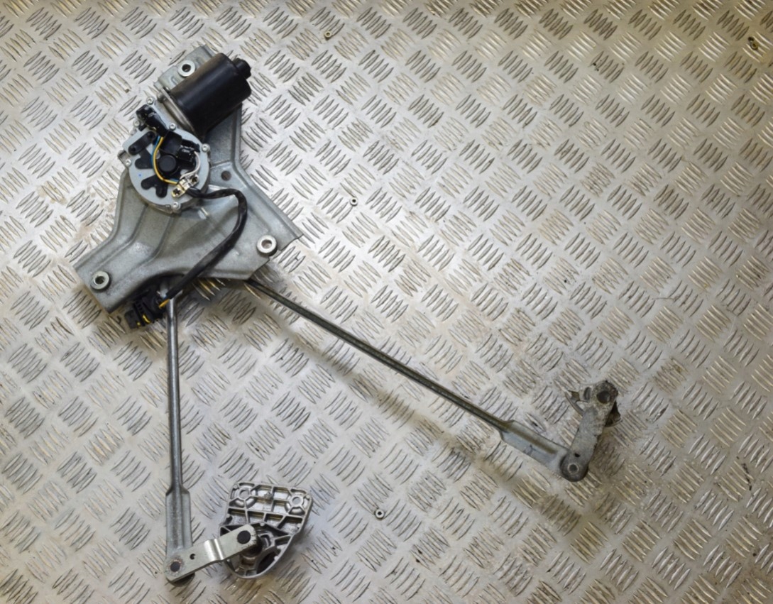 A960 820 - МЕХАНИЗМ СТЕКЛООЧИСТИТЕЛЯ MERCEDES ACTROS MP4 EURO 6