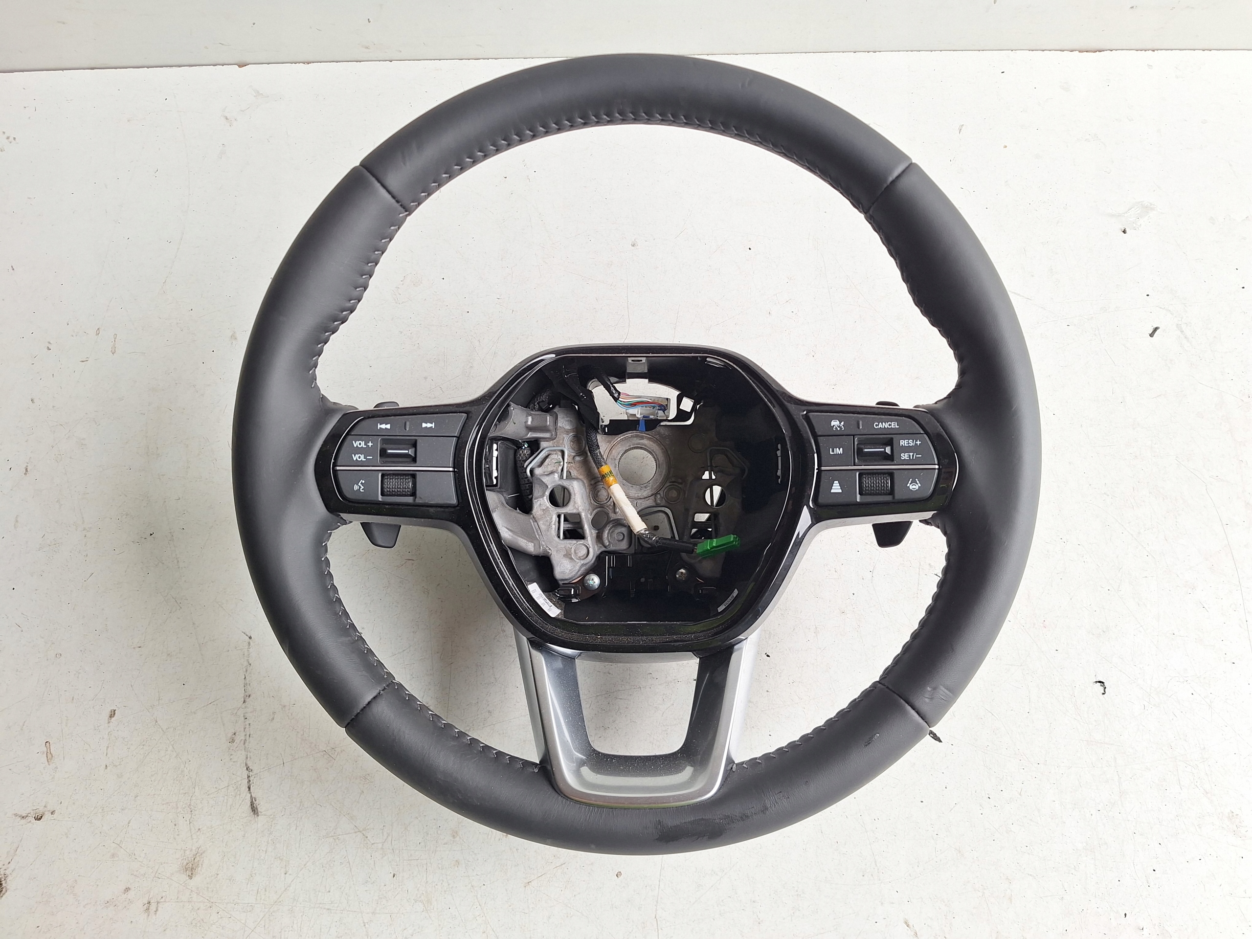 HONDA CR-V VI 2023-> lenkrad