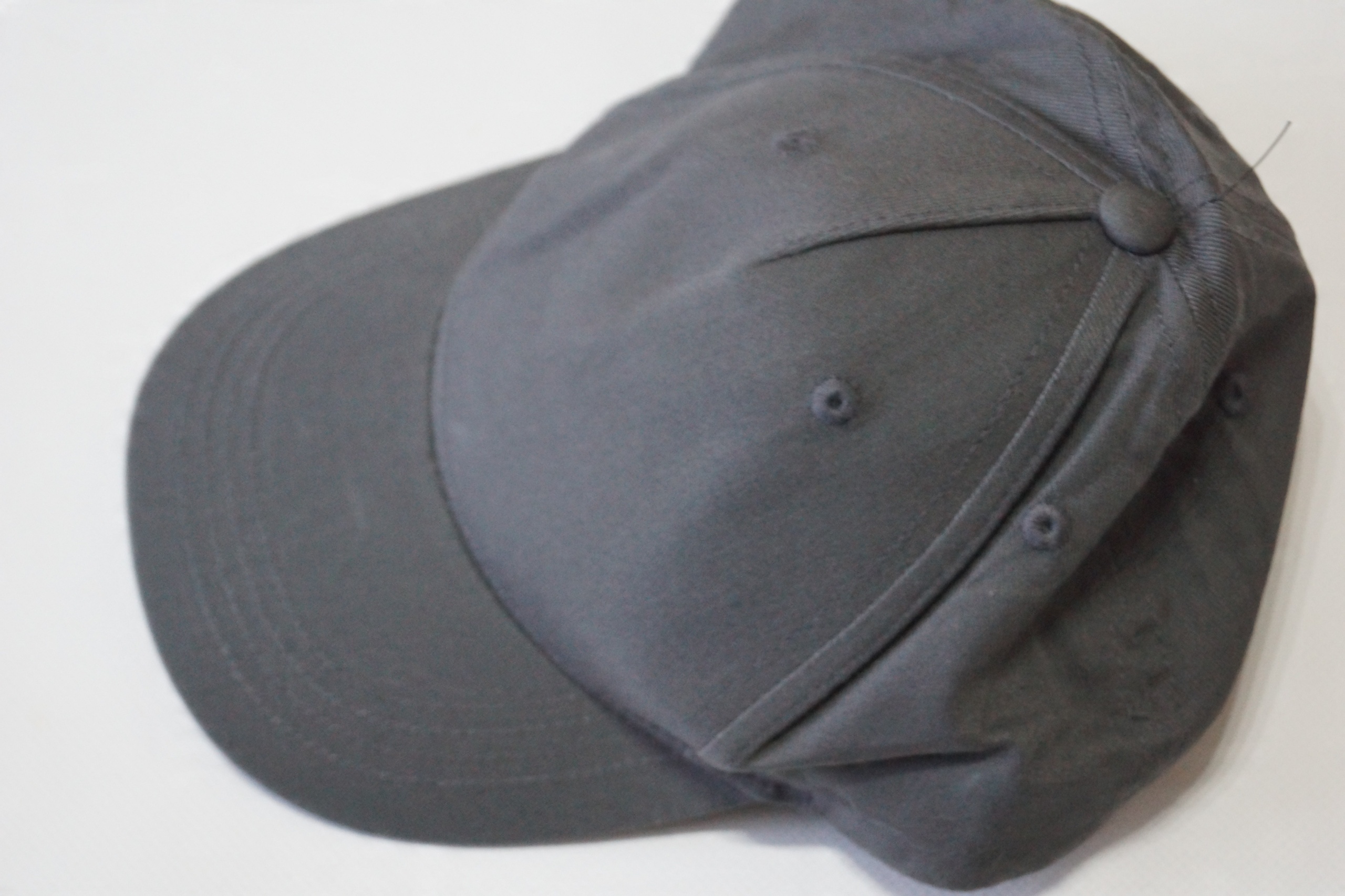 

H&m czapka z daszkiem 8-12 l 53-55 cm