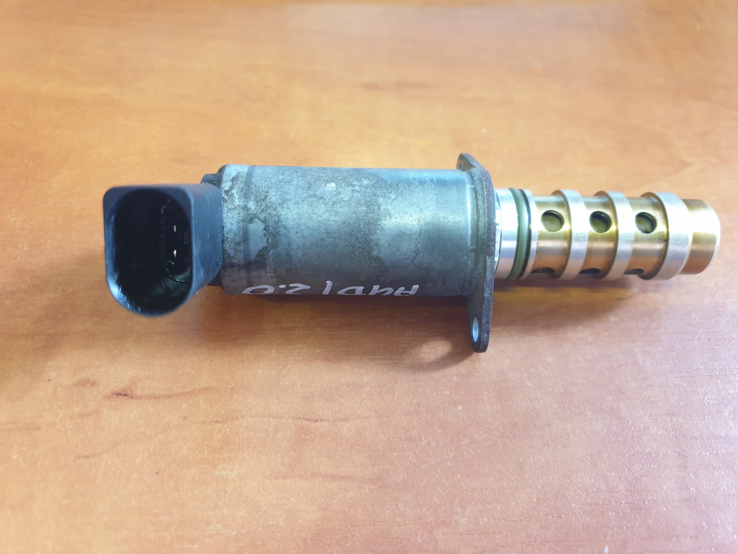 Sensor FAZ des Zahnrads AUDI A4 B7 A6 C6 2.0 13150429