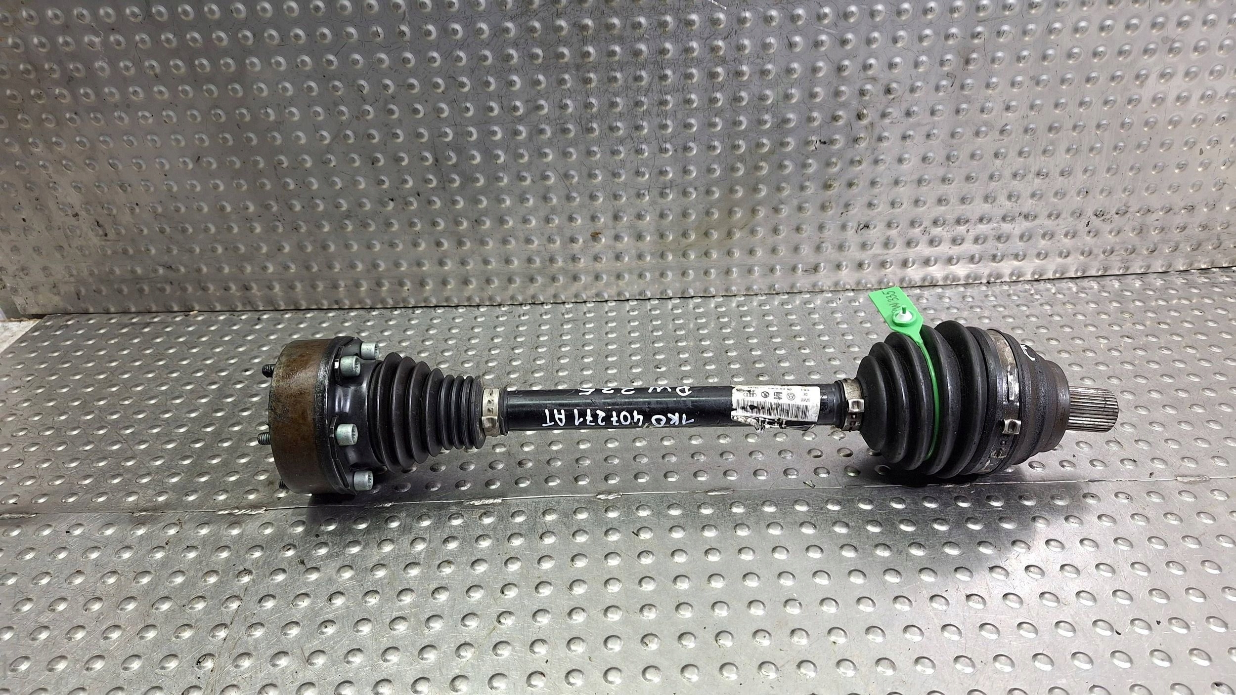 semi-axis left front 1K0407271AT A3 8P GOLF VI YETI LEON II OCTAVIA II 1.9 TDI