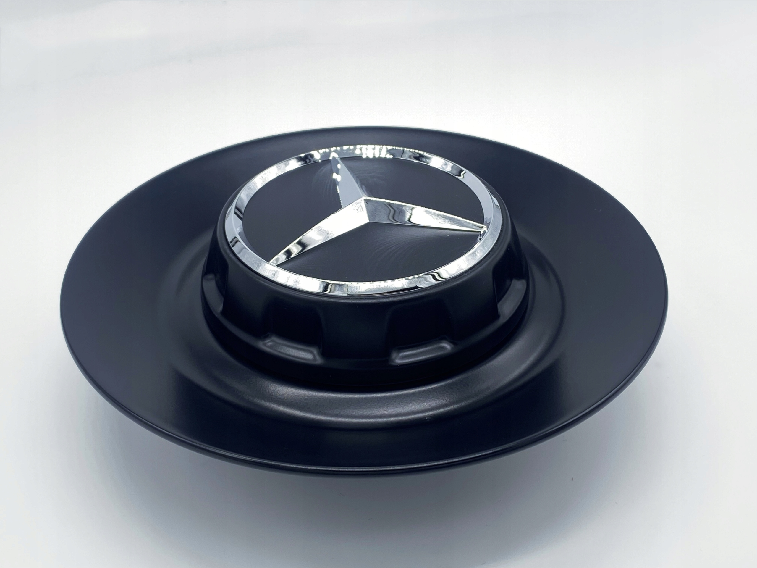 Mercedes-Benz Krytky Na Disky Amg A0004007100 A0004007300 4KS