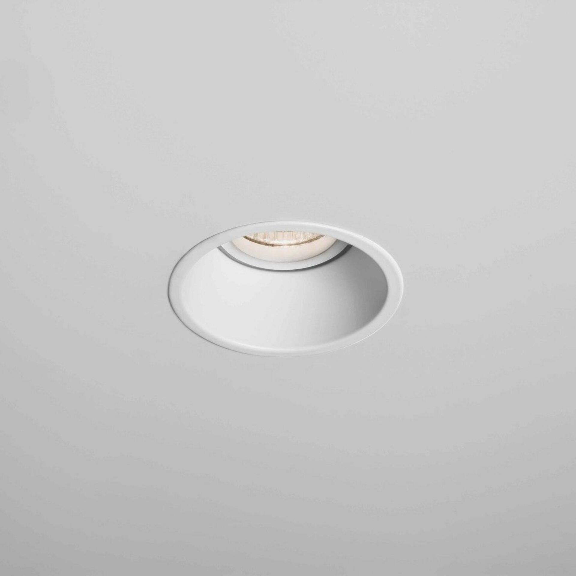 Astro Minima Round bílé vestavné stropní svítidlo 50W GU10, IP20, fixní