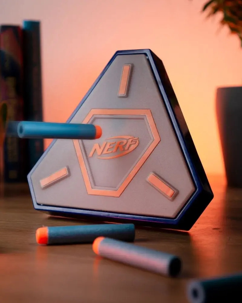 NERF FLASH STRIKE ELEKTRONICZNA TARCZA CEL ŚWIECI Marka NERF