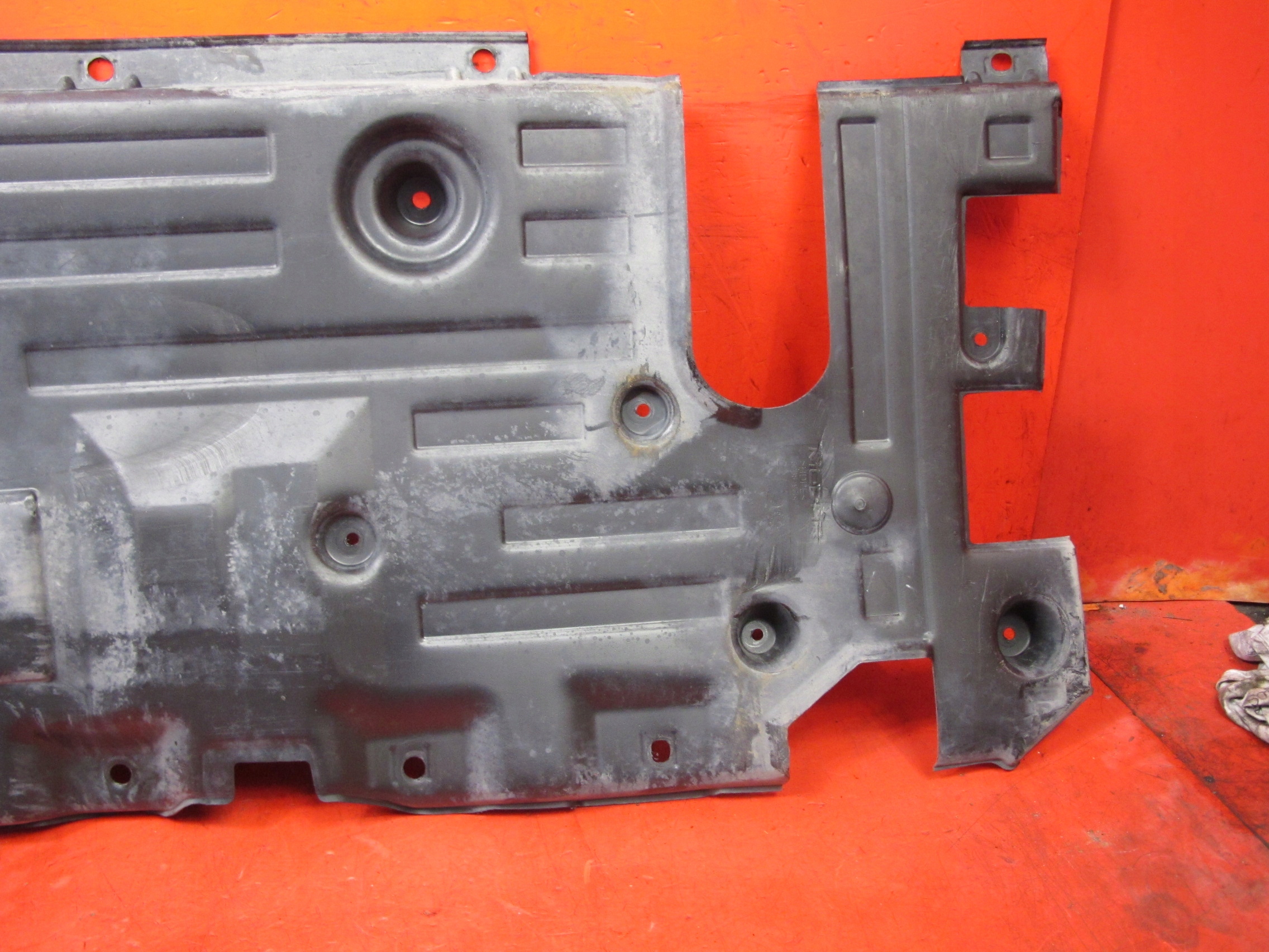 FIAT TIPO 2 II cover chassis left 520819350