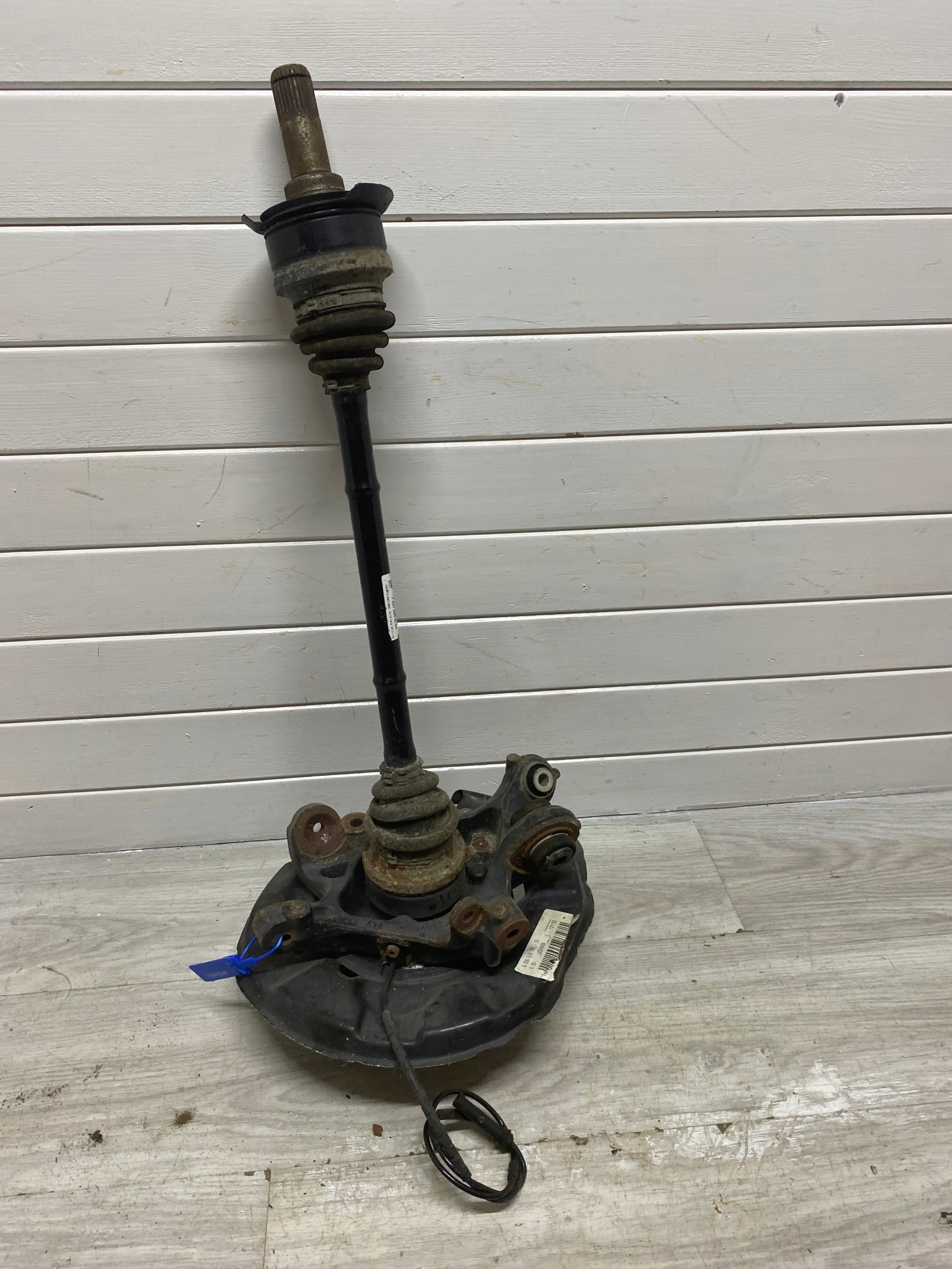 swing left rear BMW F30 F31 semi-axis 7597681