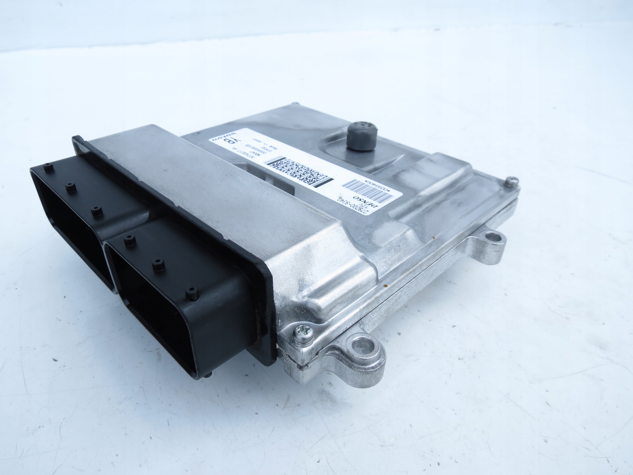 control unit computer of the engine 30743217 VOLVO S80 II 4.4 V8 B8444S