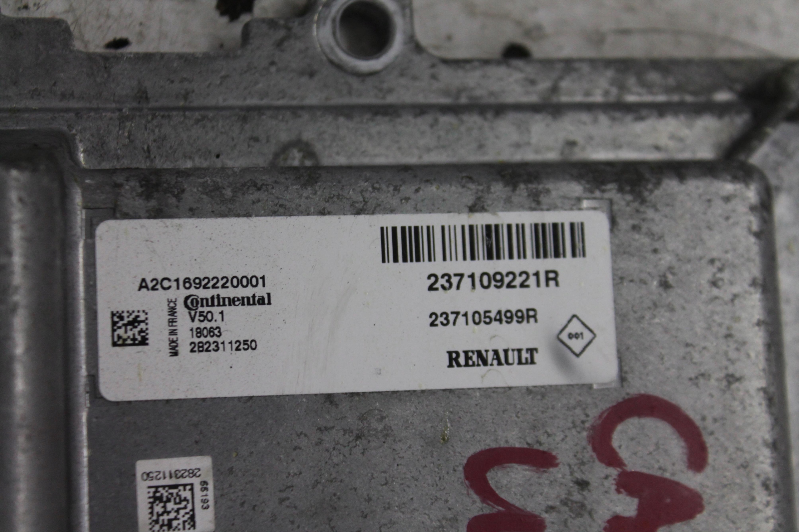 computer control unit of the engine 237109221R CAPTUR LIFT 0.9 TCE 17-19