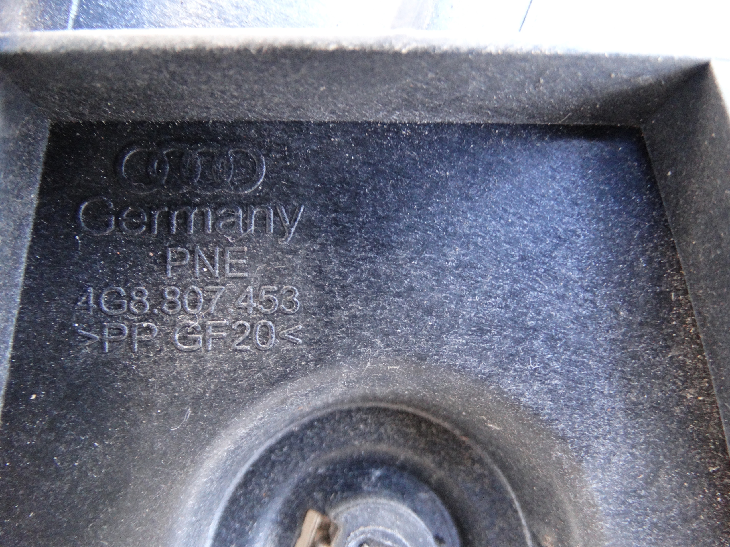 AUDI A7 4G8 2010-2014 bumper bracket left rear part rear 4G8807453 original