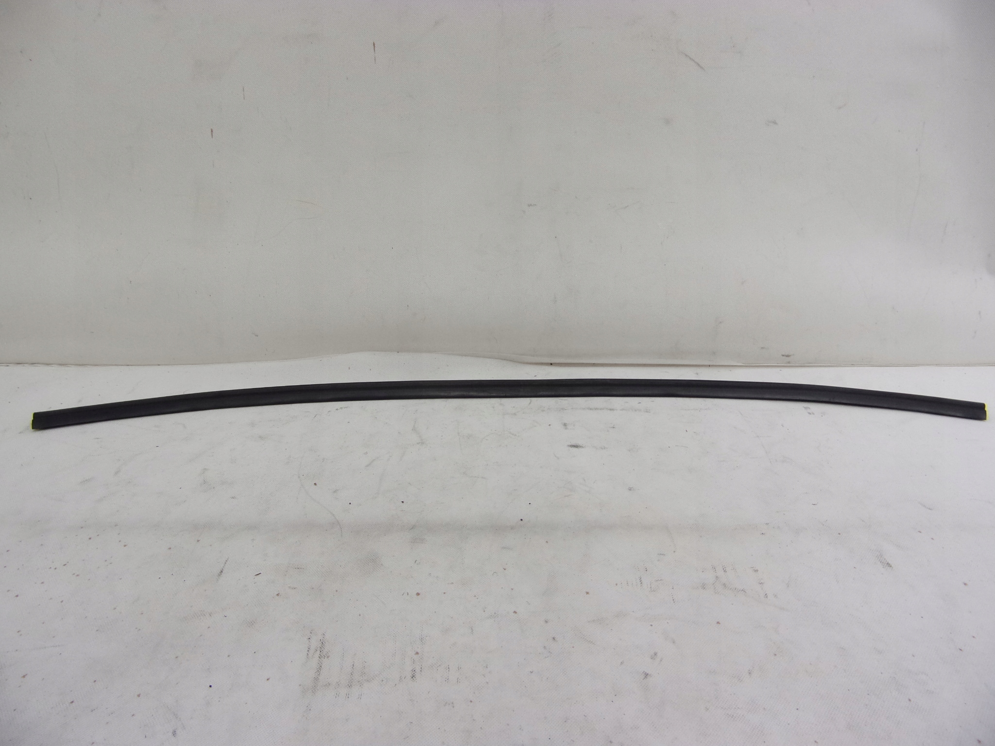 Acm64 - MASERATI GHIBLI 14-УПЛОТНЕНИЕ ЗАДНЕГО СТЕКЛА ВНИЗ