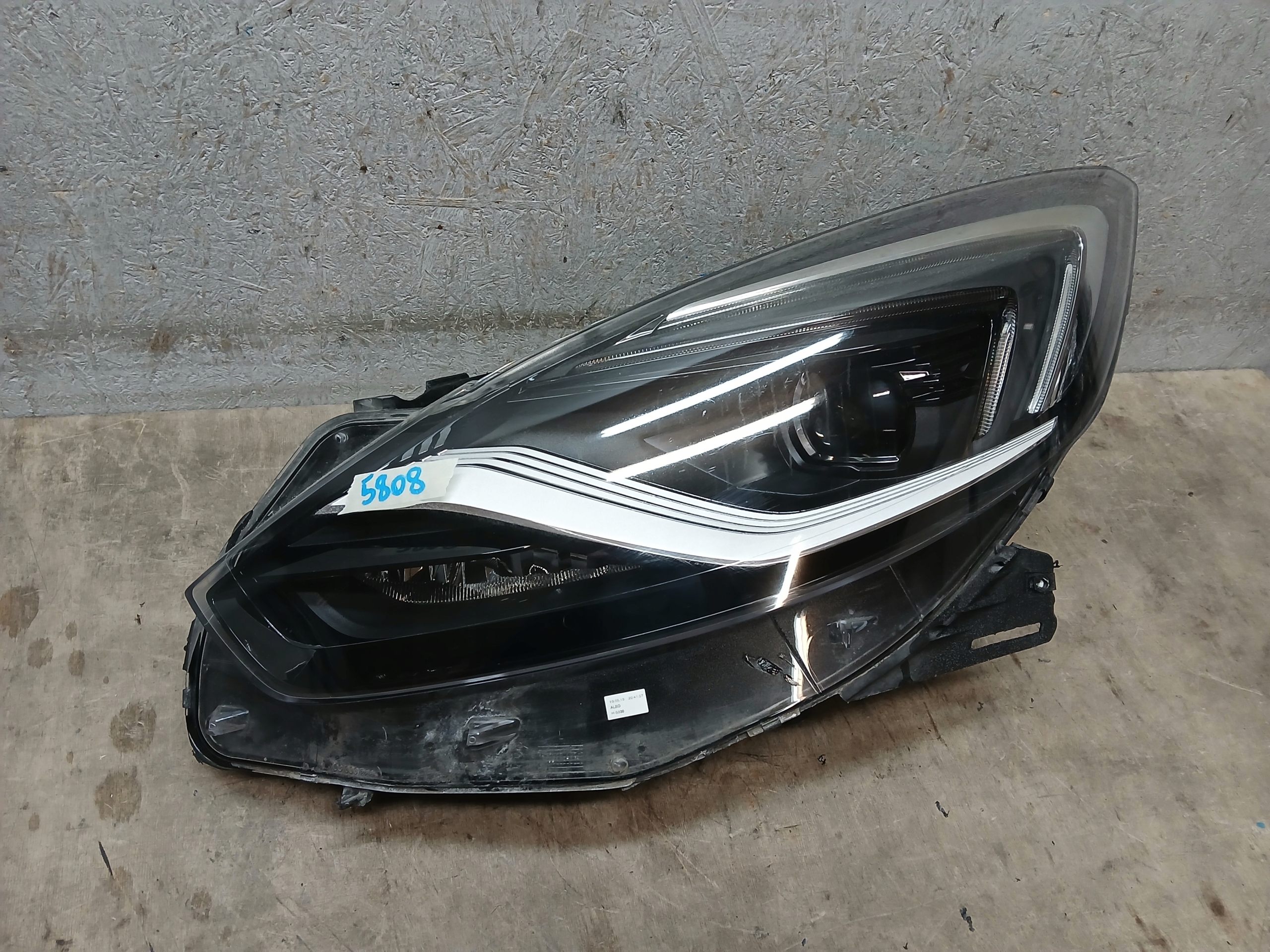 light front left OPEL ZAFIRA C LIFT FULL LED 13472662