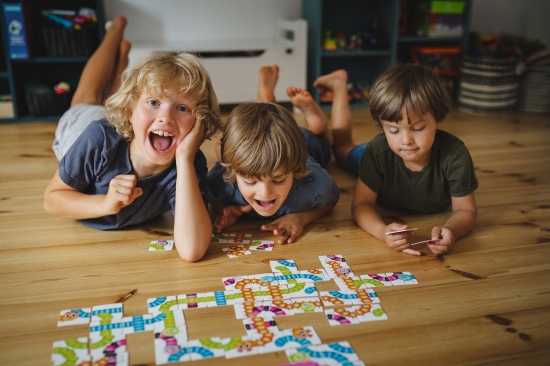 Zakręcone robale Rodzinna gra planszowa Kukuryku Kod producenta 63834