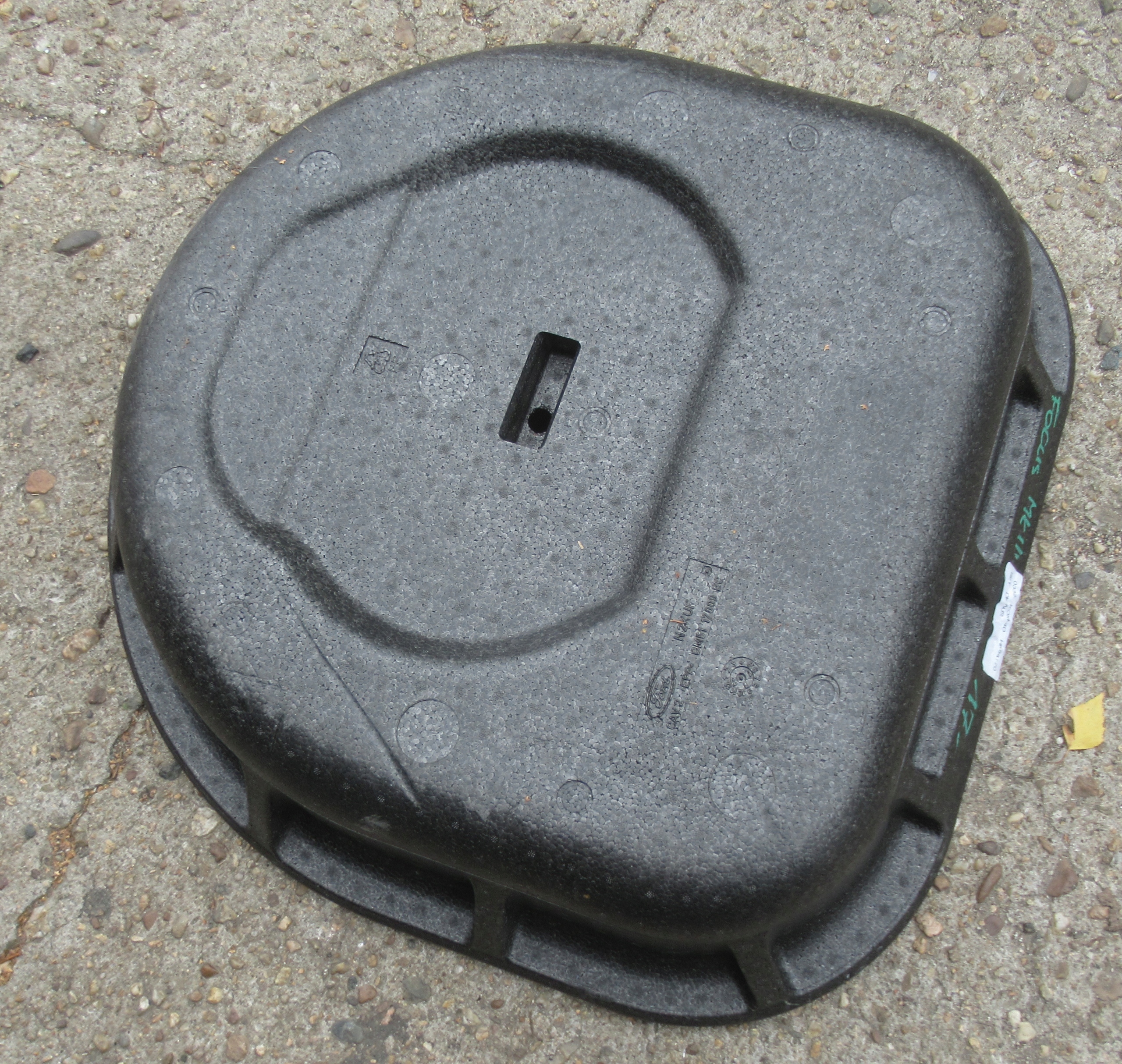 FORD FOCUS MK3 FL 17R KOMBI polystirene boot floor well BM5117009BC