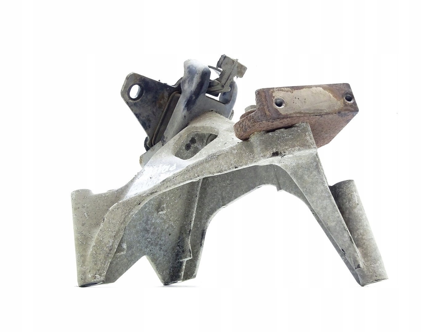 holder engine mount 03L199308E VW AMAROK 2H 2.0 TDI