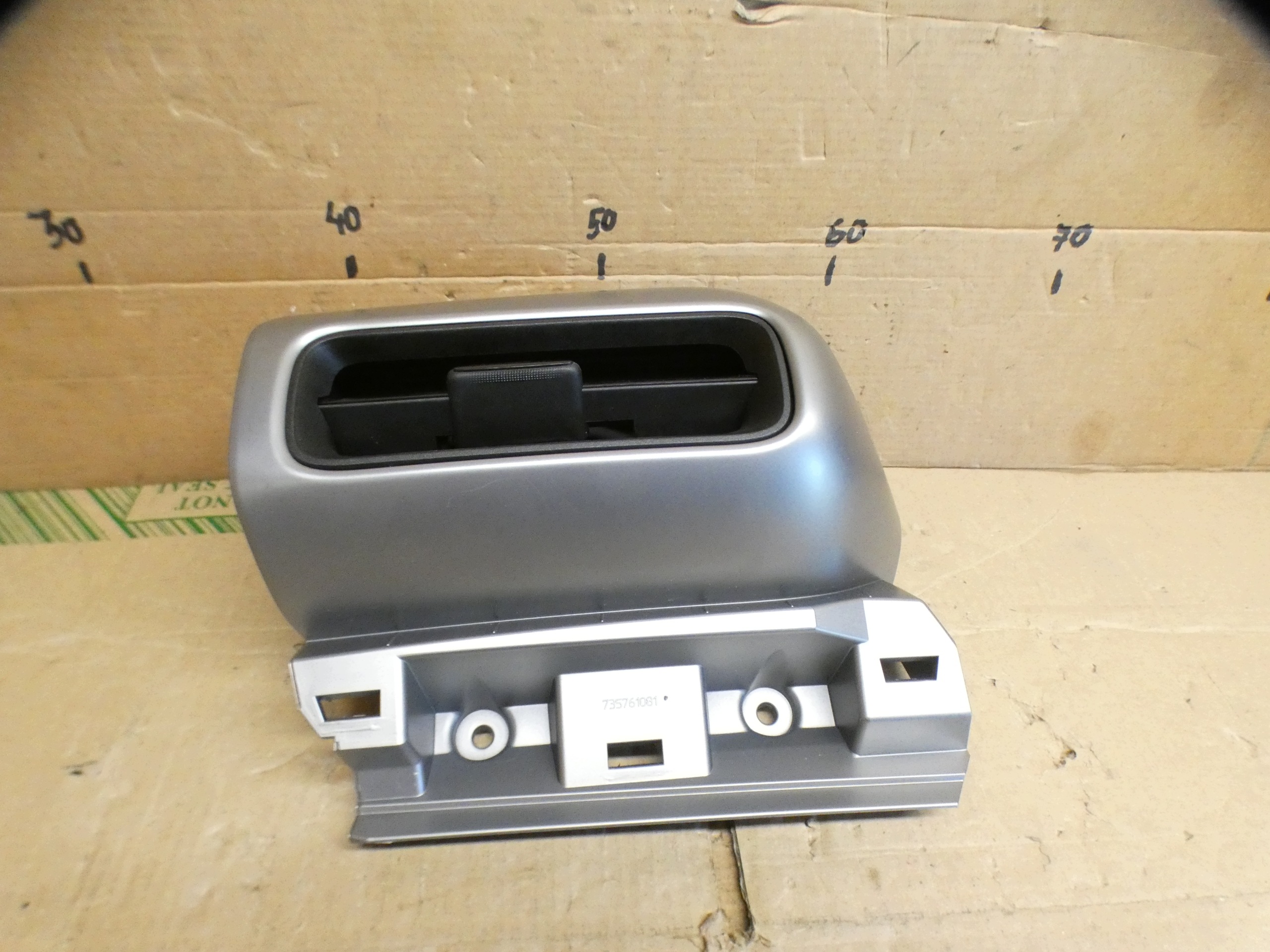 Jeep Avenger 2024 frame kratki air conditioning devices 32055C819