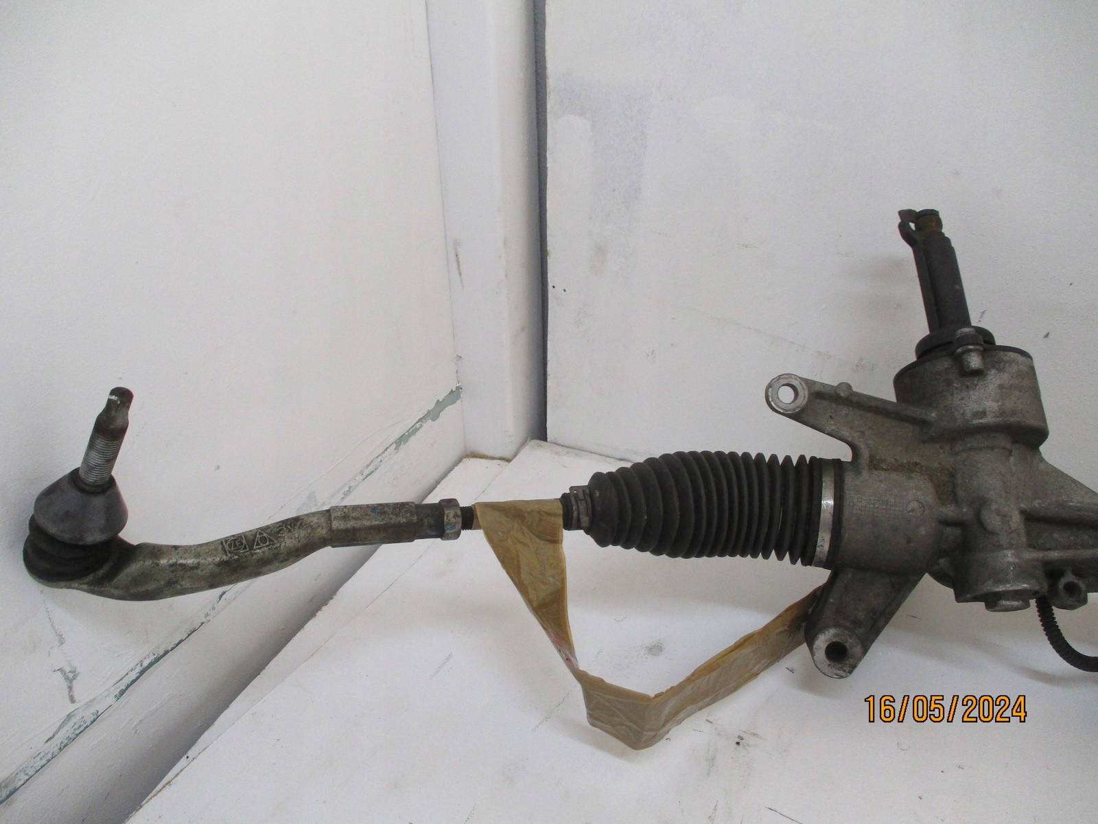 Przekładnia MERCEDES W205 7806994536 2054601602 Producent części Mercedes-Benz OE