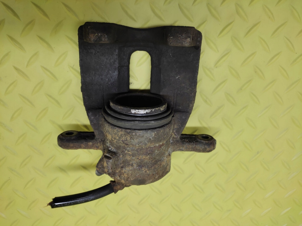 NISSAN MICRA K12 1.5 DCI caliper right front