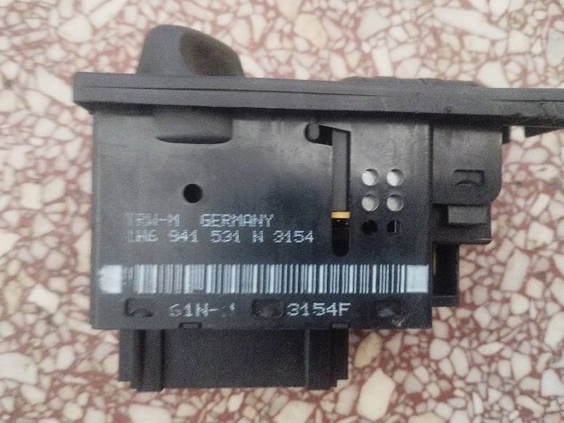 WYŁĄCZNIK ŚWIATEŁ 1H6941531 VOLKSWAGEN GOLF Typ samochodu Samochody osobowe