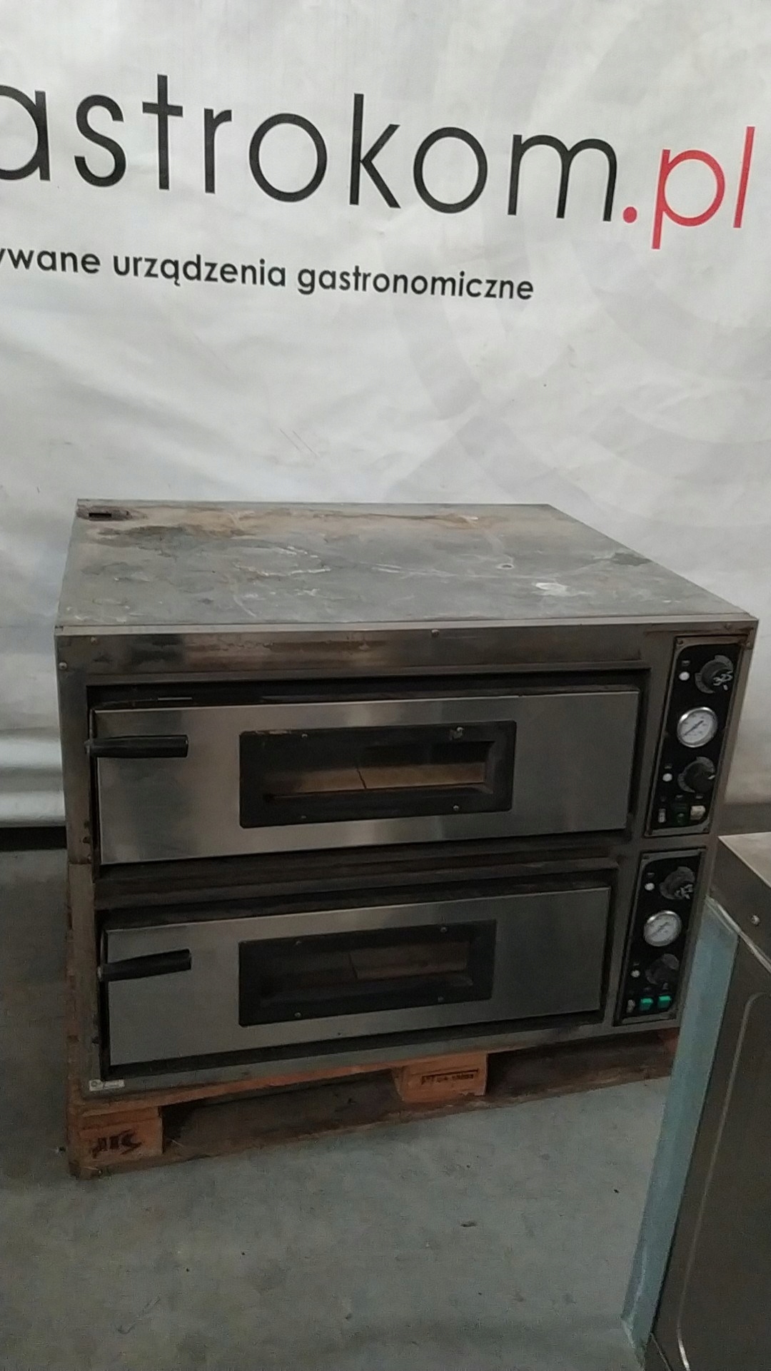 Piec do pizzy Hendi 1F010050 9400 W 1F010050