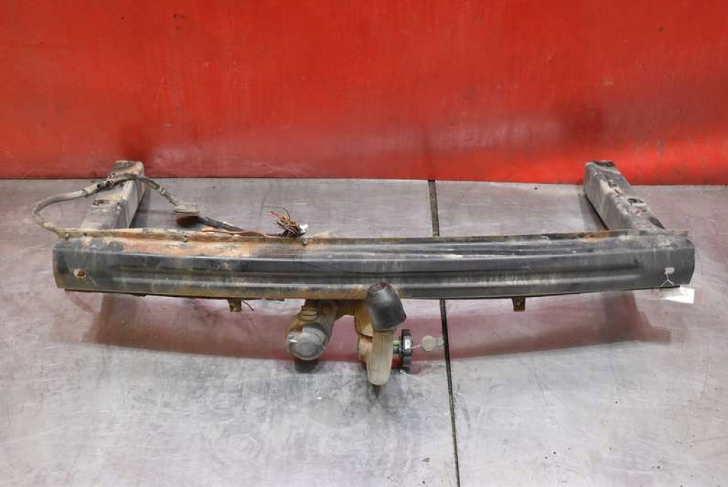 HAK HOLOWNICZY 3R0803881 SEAT EXEO KOMBI 09-12