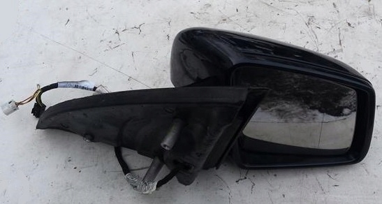 LUSTERKO PRAWE MERCEDES R 251 W251 2518109016