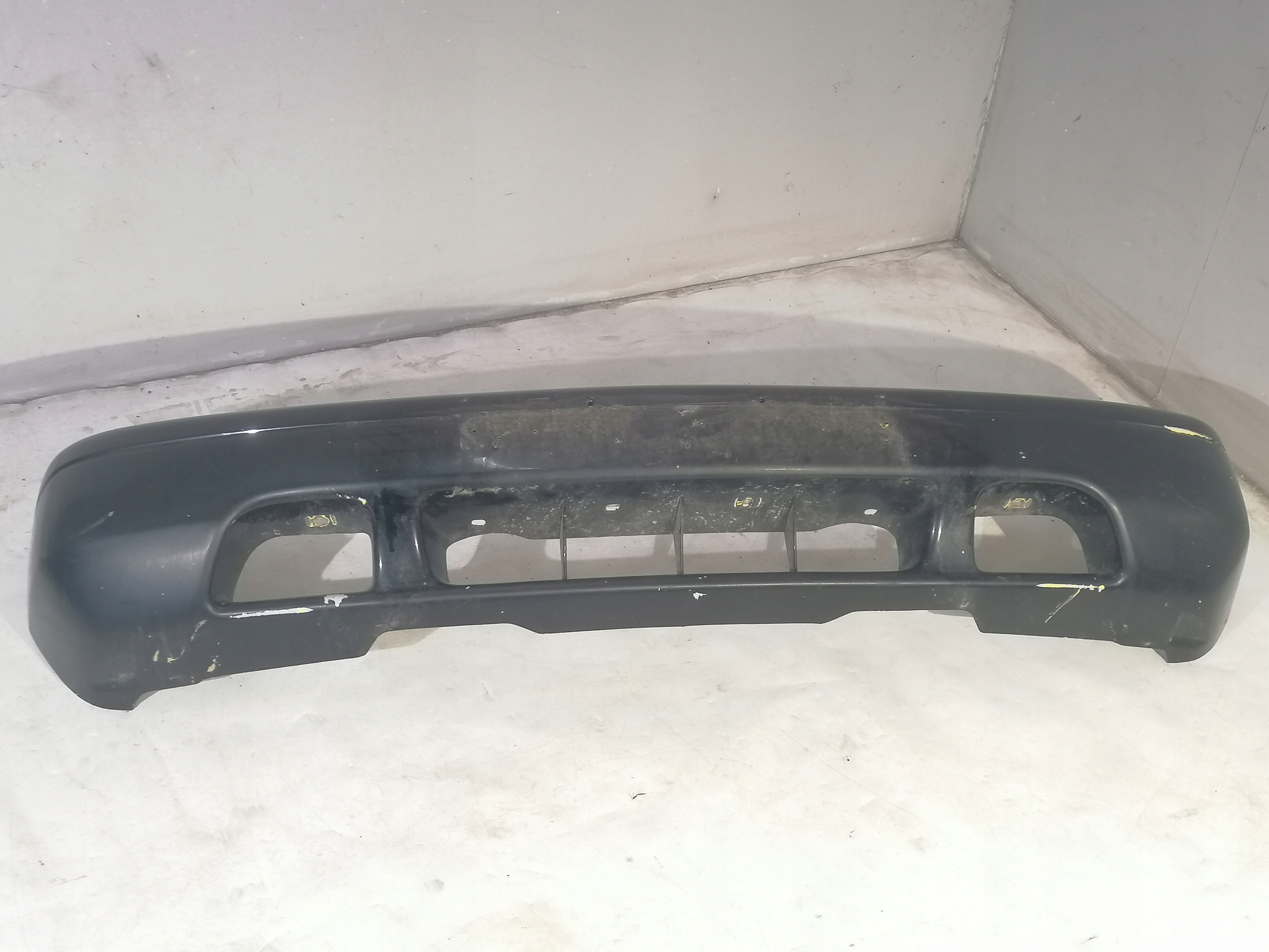 Kia Sportage and bumper front front
