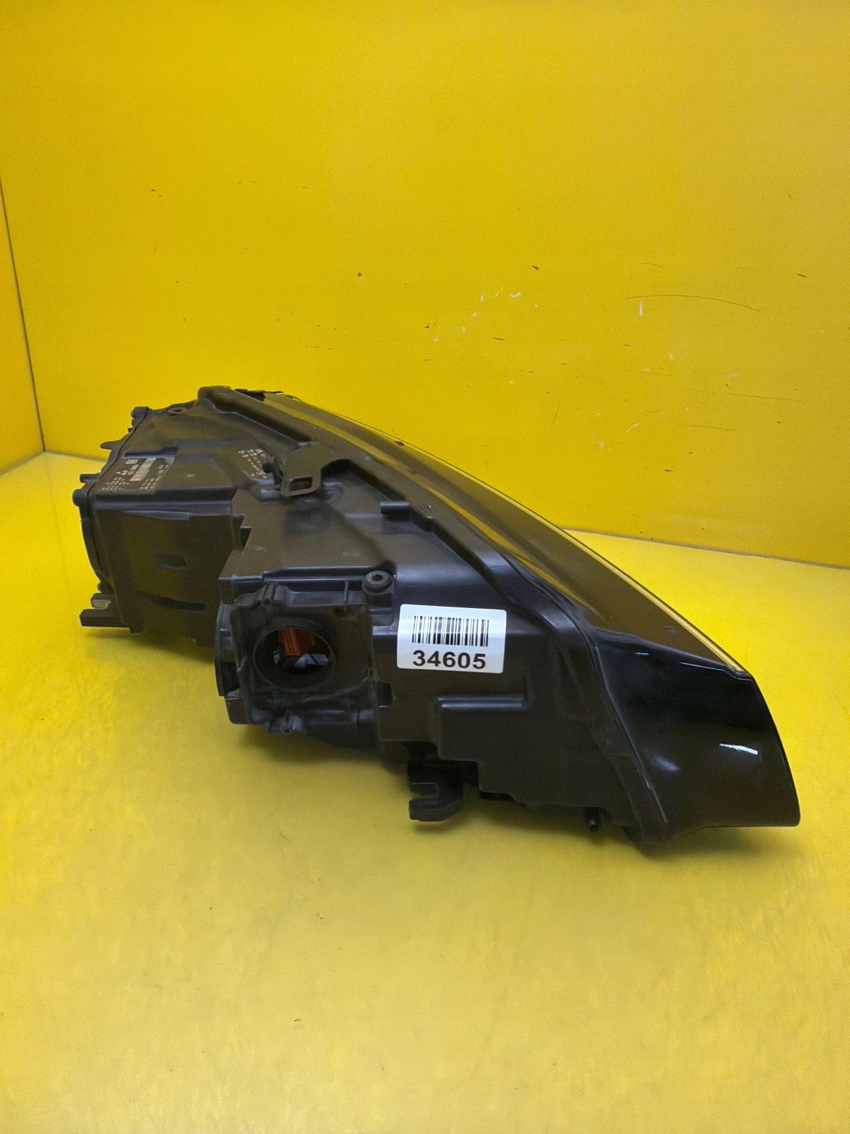 light left front Audi A8 D4 Lift Matrix 4H0941035