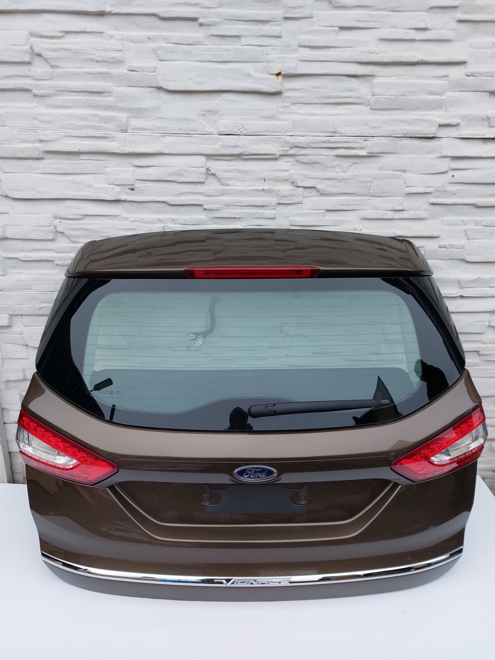 MONDEO MK5 VIGNALE KOMBI KLAPA BRĄZOWA ED